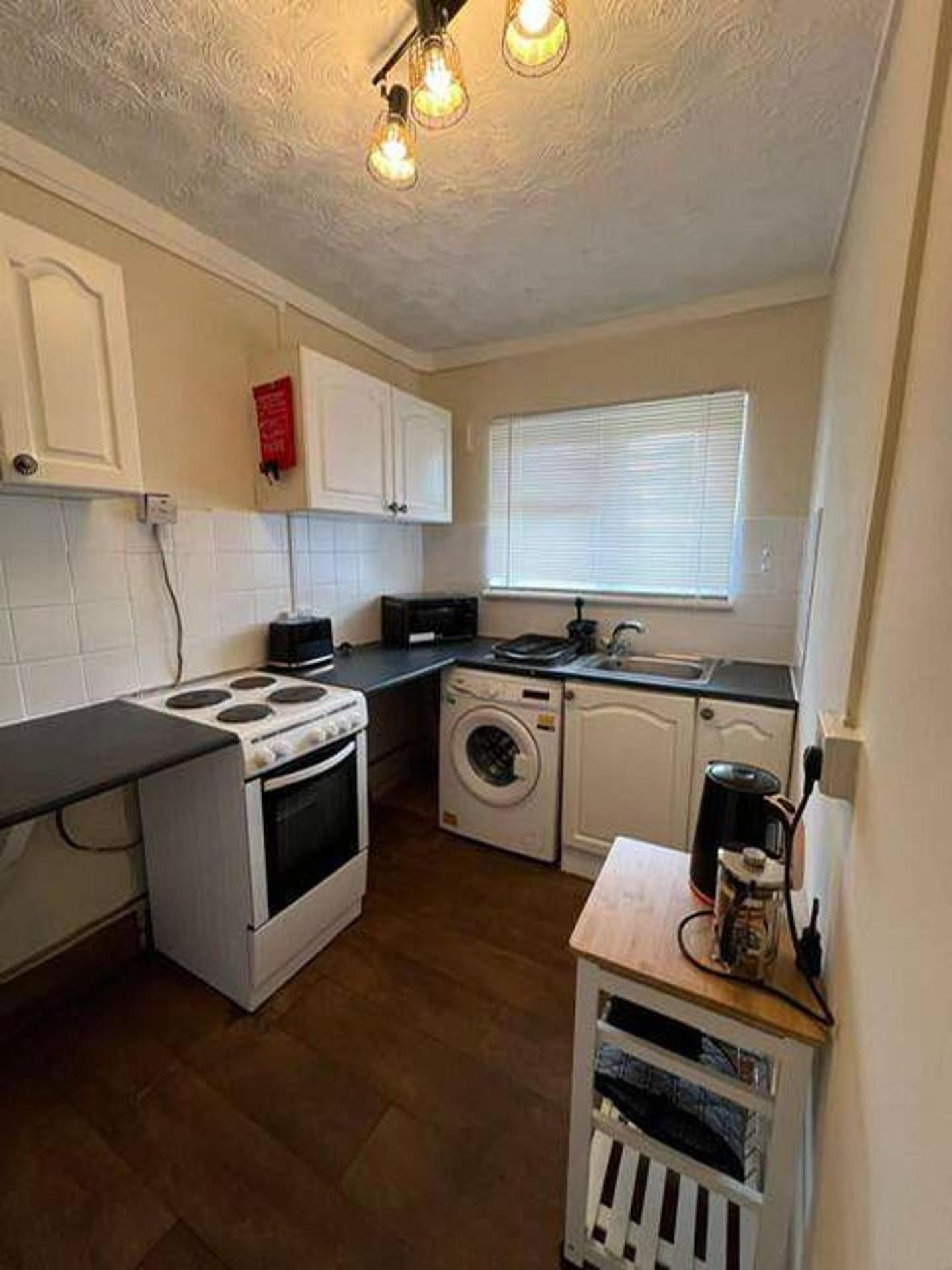 Apartamento Walthamstow - - Sleeps 3 - Streetparking Londres